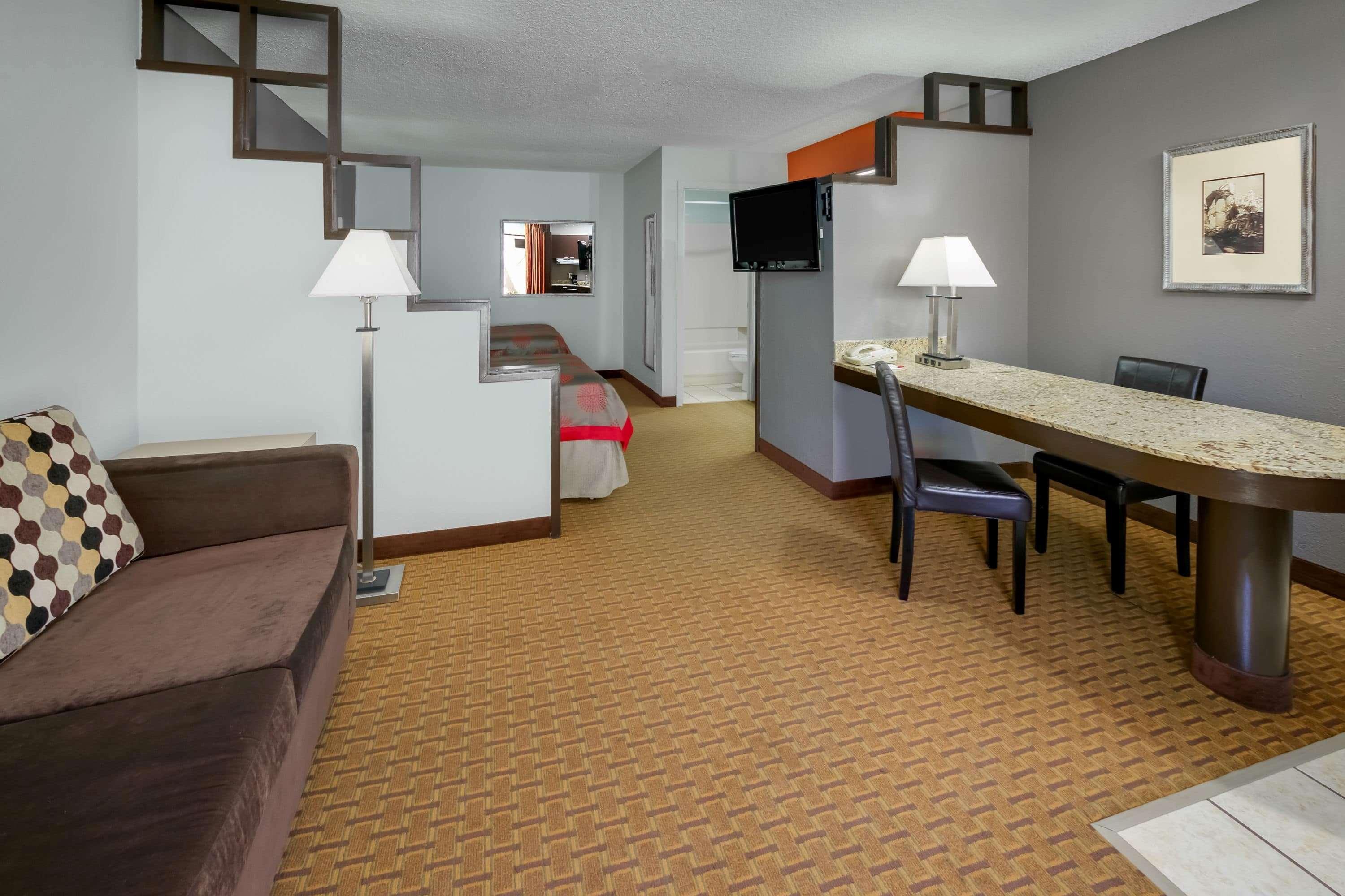 Ramada By Wyndham El Paso Hotel Exterior photo