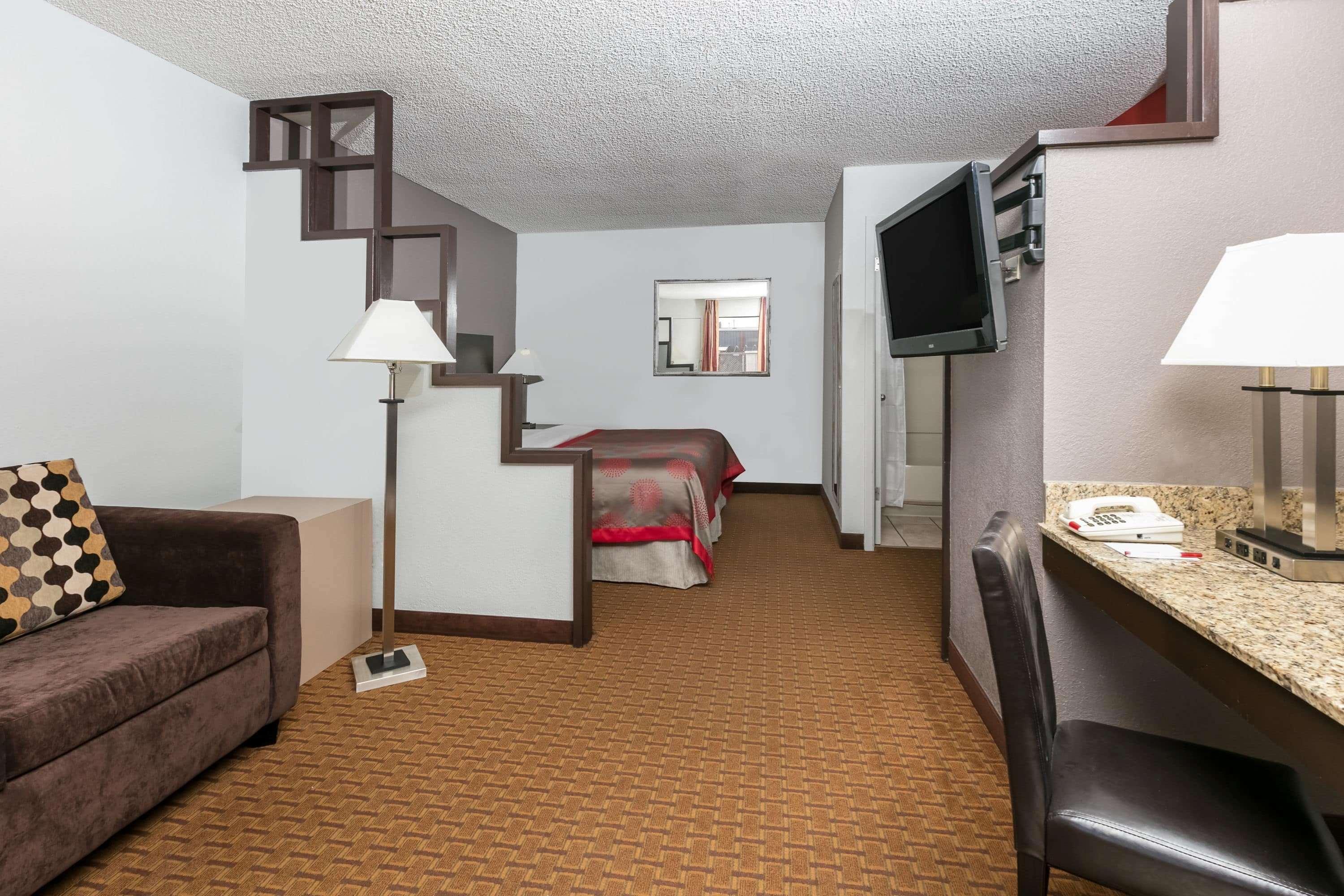 Ramada By Wyndham El Paso Hotel Exterior photo